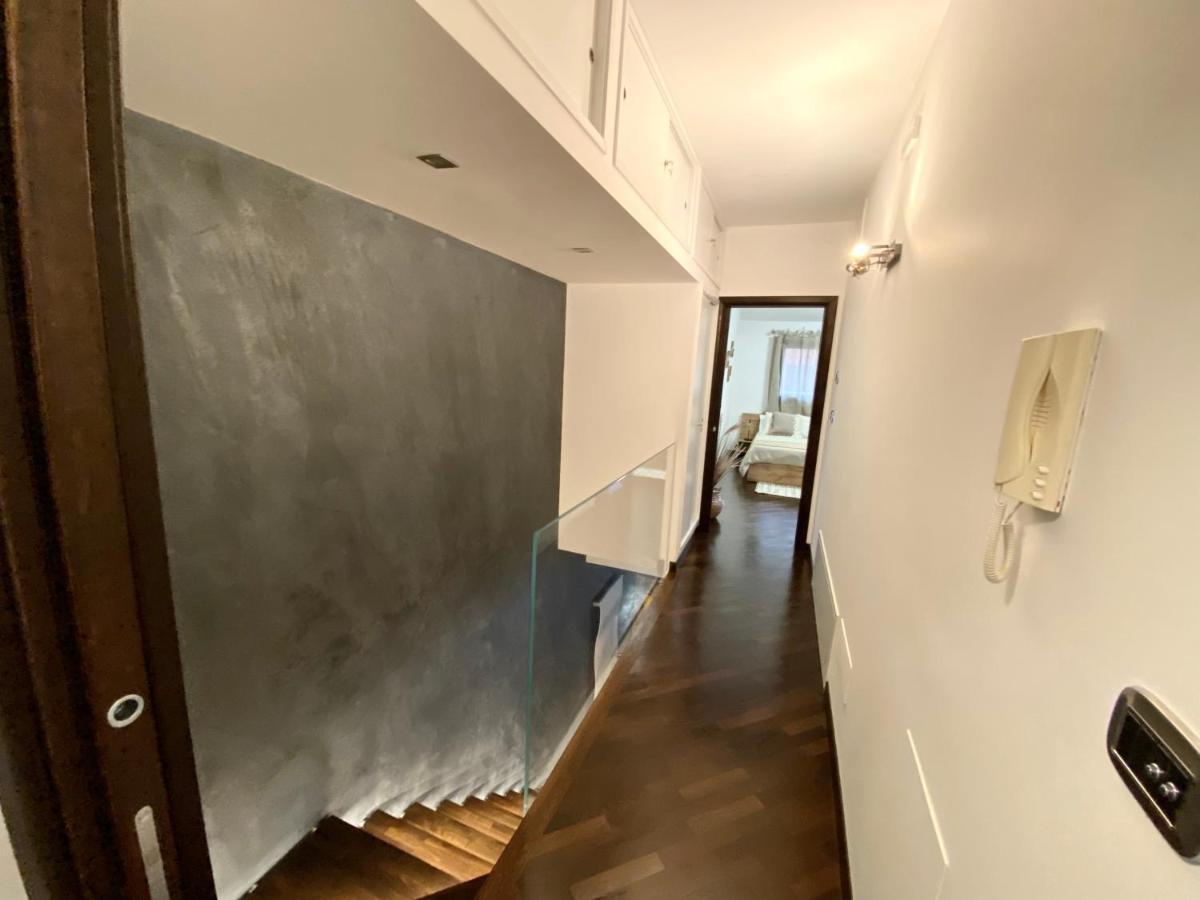 Wood Luxury House Appartement Pescara